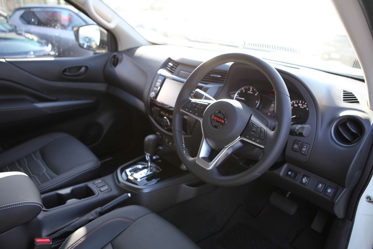 2024 Nissan Navara PRO-4X Warrior D23 4X4