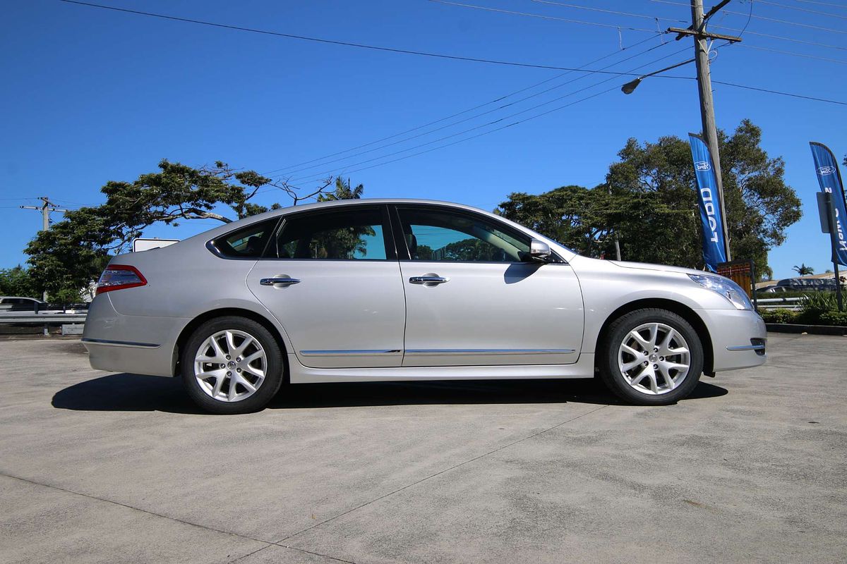 2013 Nissan Maxima 250 ST-L J32