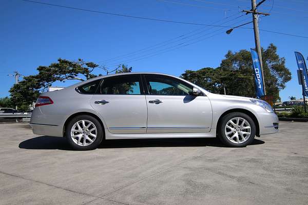 2013 Nissan Maxima 250 ST-L J32