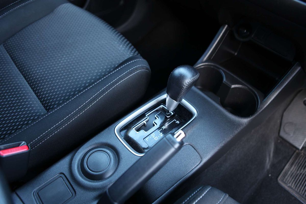 2016 Mitsubishi Outlander LS ZK