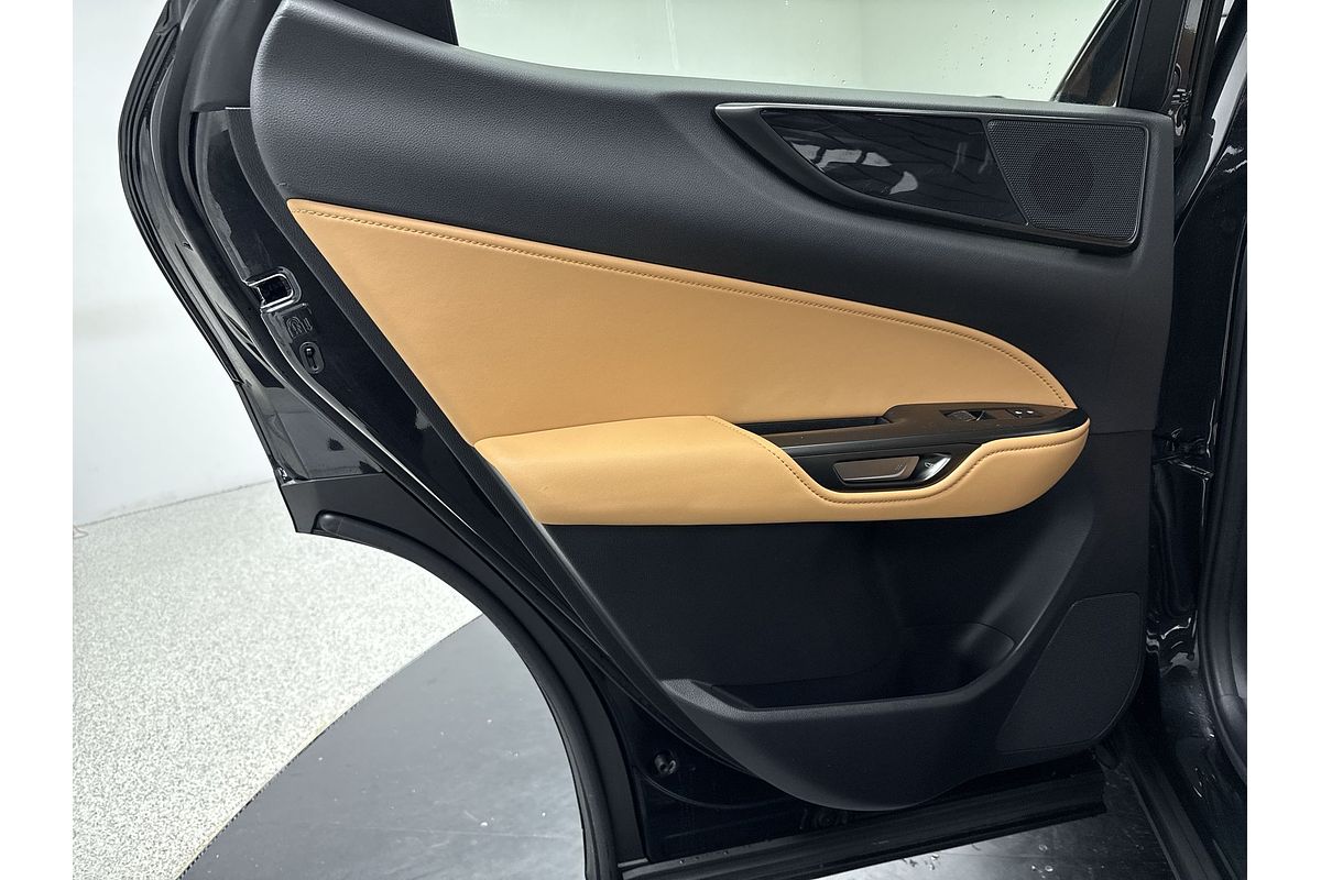 2023 Lexus NX NX350h Luxury AAZH20R
