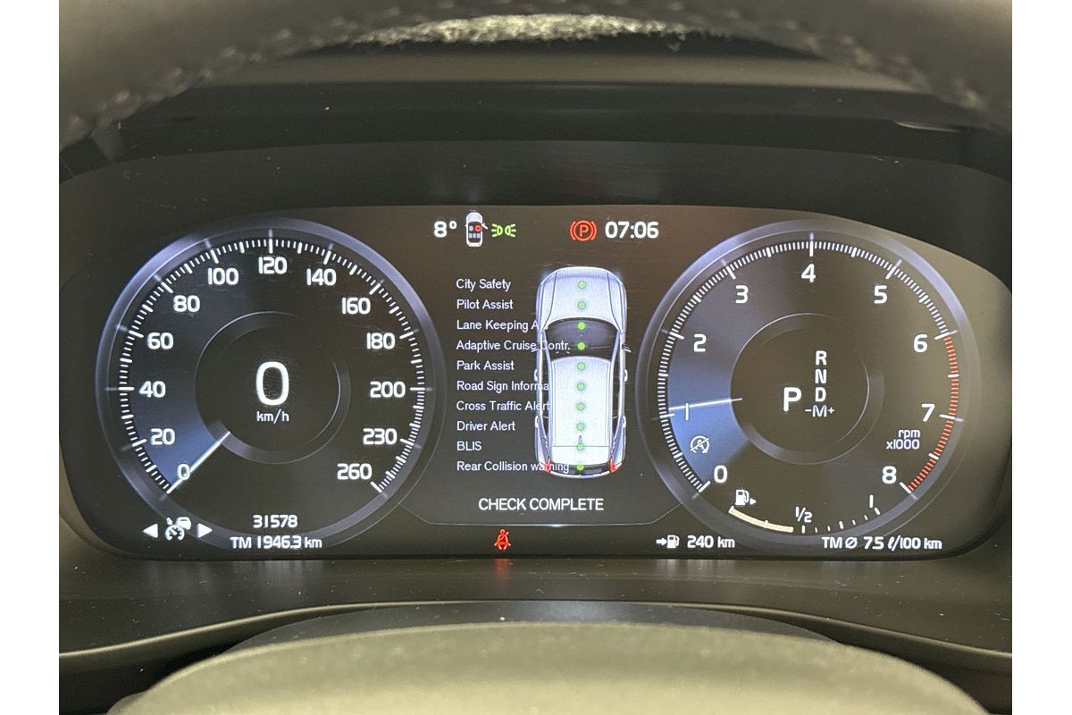 2022 Volvo XC40 T4 Inscription