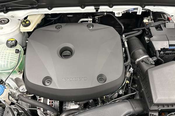 2022 Volvo XC40 T4 Inscription