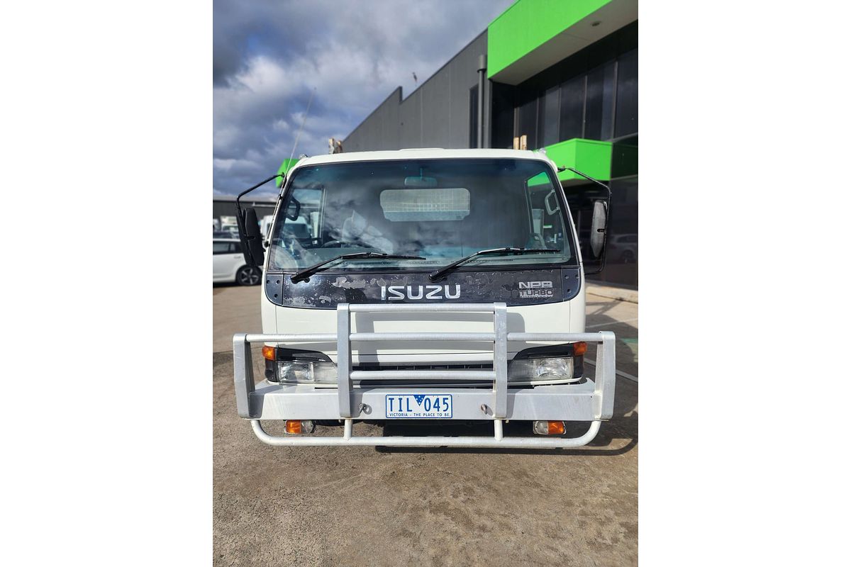 2004 Isuzu N Series NPR 250  4x2