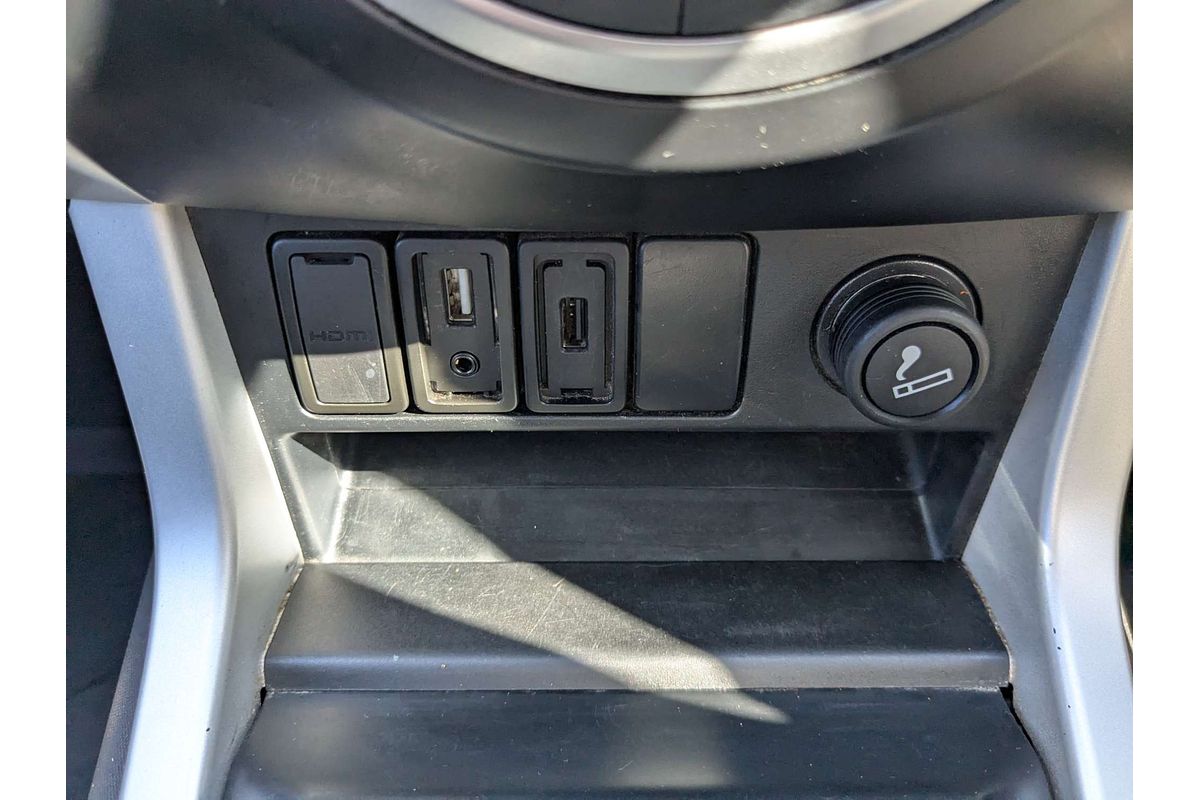 2018 Isuzu D-MAX LS-U  4X4