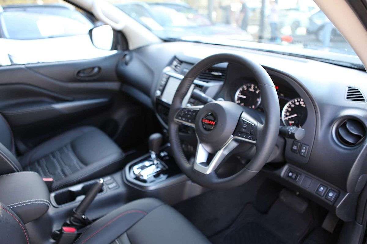 2025 Nissan Navara PRO-4X D23 4X4