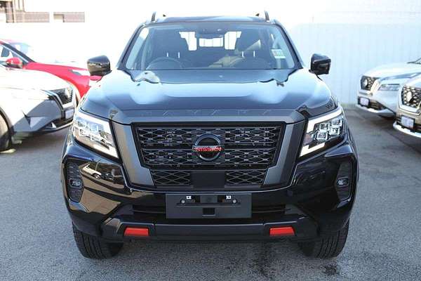 2025 Nissan Navara PRO-4X D23 4X4