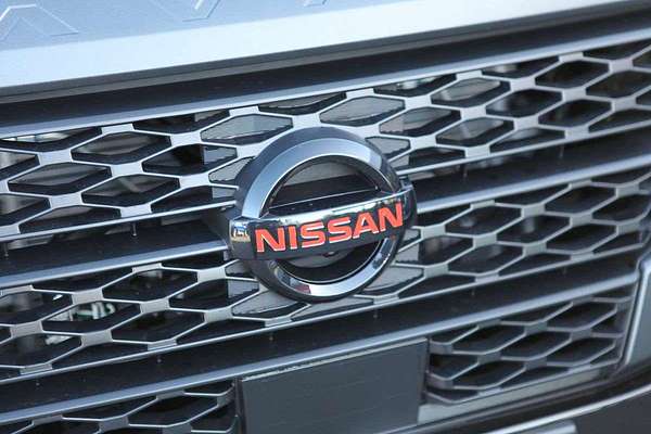 2025 Nissan Navara PRO-4X D23 4X4