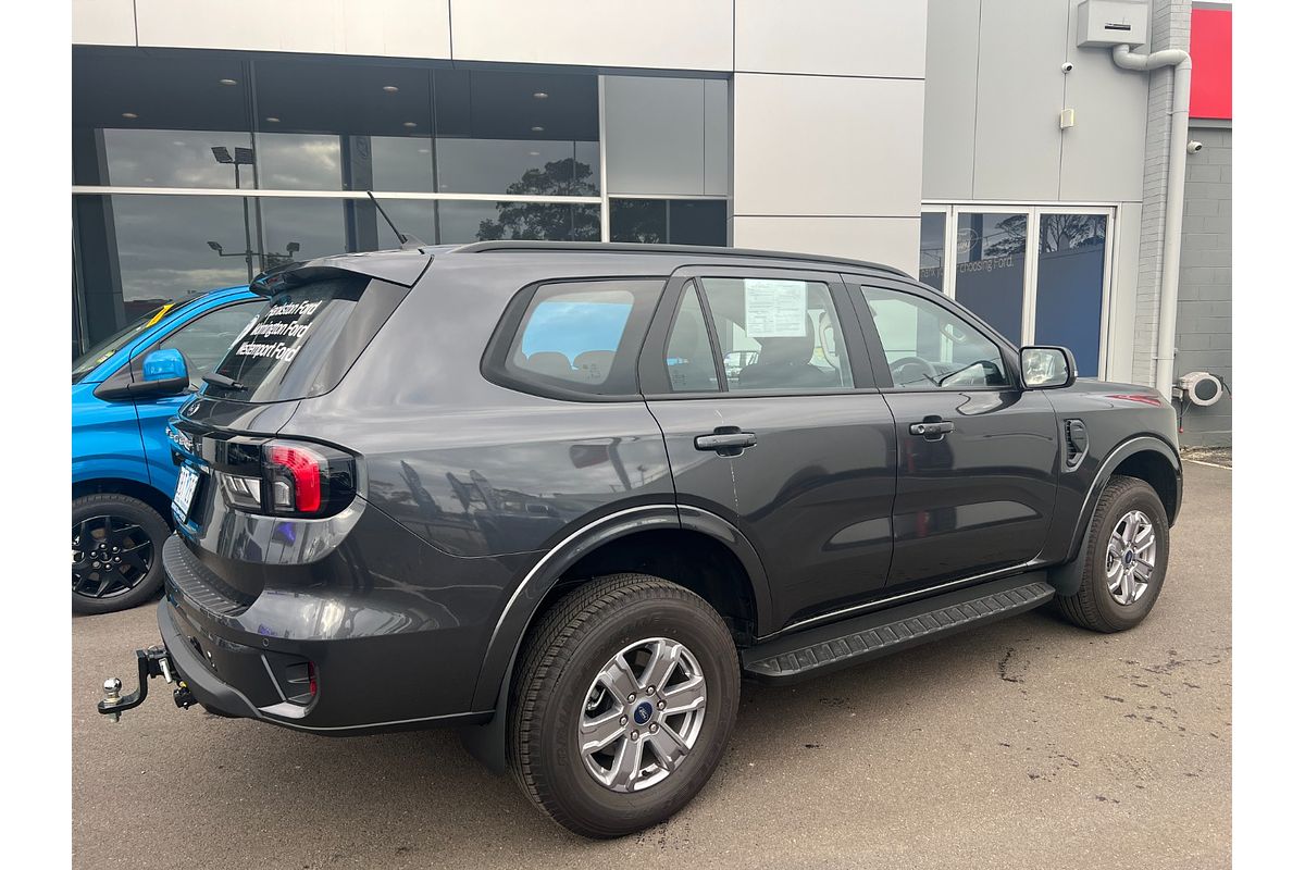 2024 Ford Everest Ambiente 2.0L