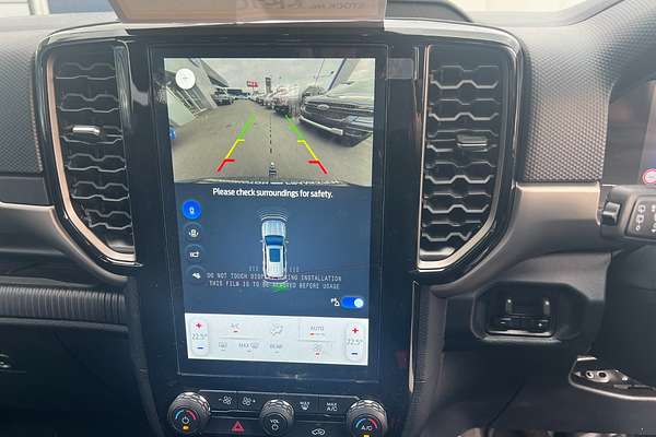 2024 Ford Everest Ambiente 2.0L