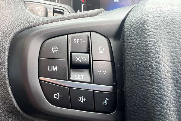 2024 Ford Everest Ambiente 2.0L