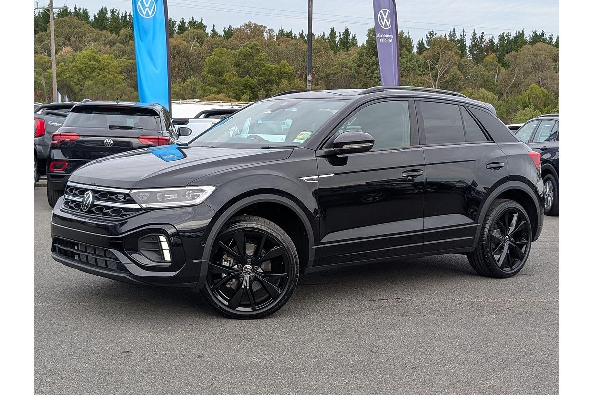 2025 Volkswagen T-Roc 140TSI R-Line D11