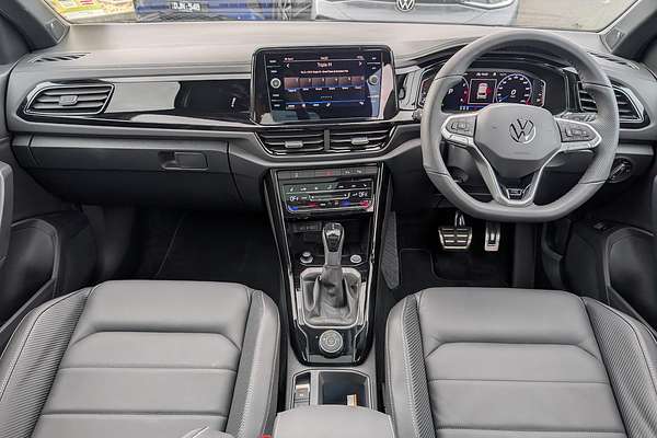 2025 Volkswagen T-Roc 140TSI R-Line D11