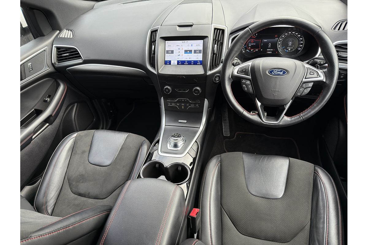 2018 Ford Endura ST-Line CA