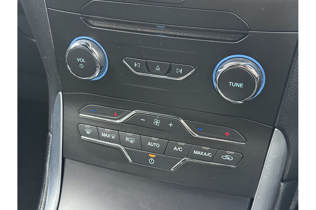 2019 Ford Endura ST-Line CA
