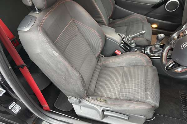2012 Renault Megane R.S. 265 Cup III D95
