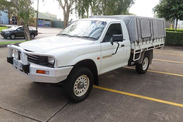 1998 Mitsubishi Triton GL MK Rear Wheel Drive