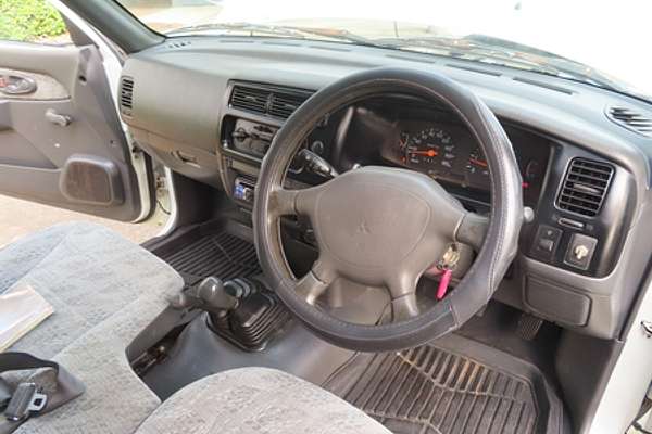 1998 Mitsubishi Triton GL MK Rear Wheel Drive
