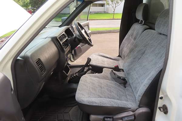 1998 Mitsubishi Triton GL MK Rear Wheel Drive