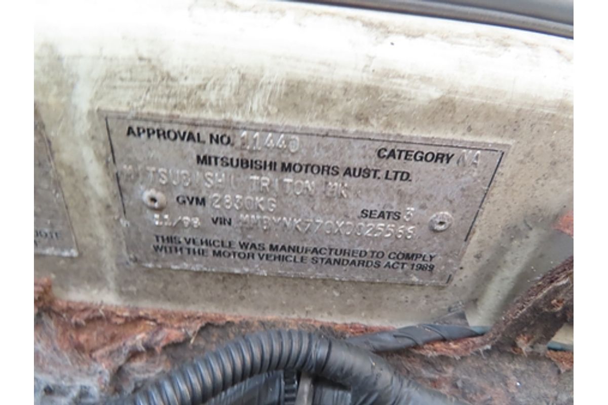 1998 Mitsubishi Triton GL MK Rear Wheel Drive