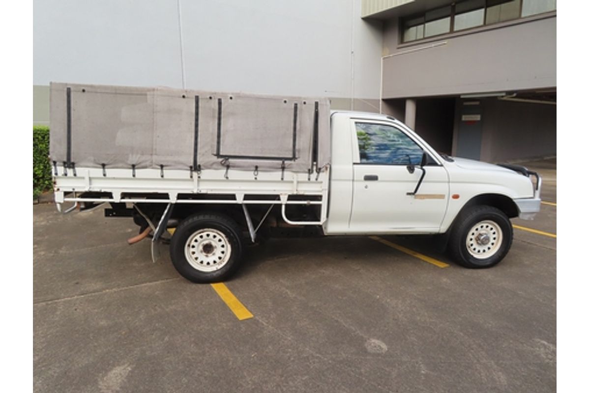 1998 Mitsubishi Triton GL MK Rear Wheel Drive