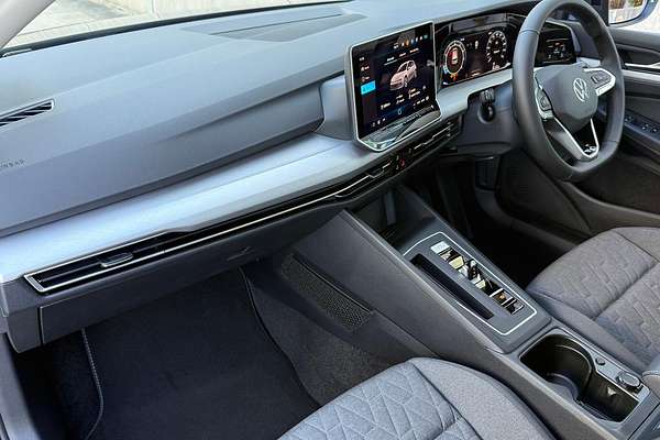 2025 Volkswagen Golf 110TSI Life 8.5