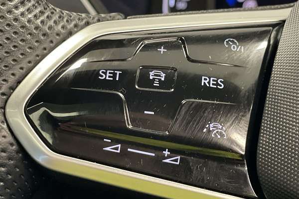 2021 Volkswagen Tiguan 162TSI R-Line 5N