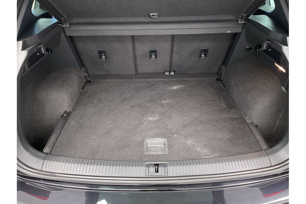 2021 Volkswagen Tiguan 162TSI R-Line 5N