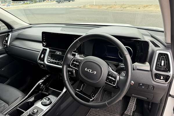 2023 Kia Sorento GT-Line MQ4
