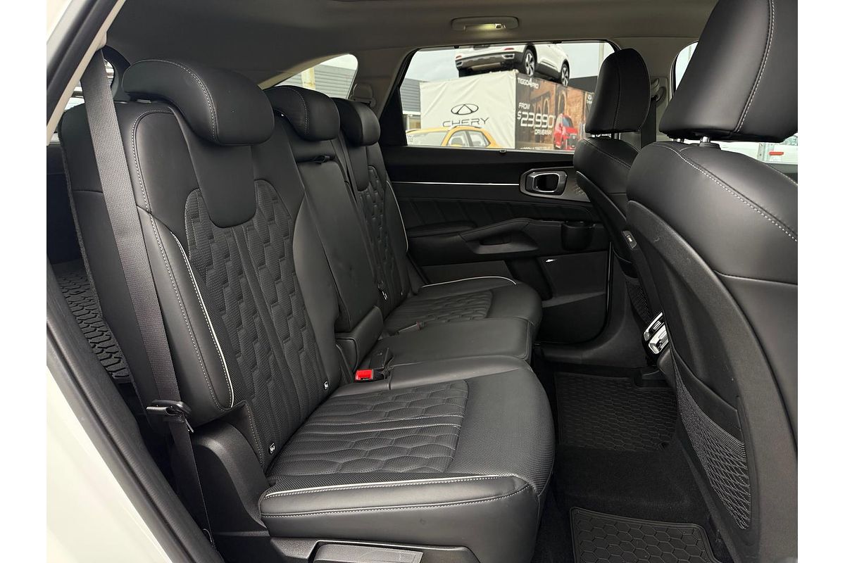 2023 Kia Sorento GT-Line MQ4