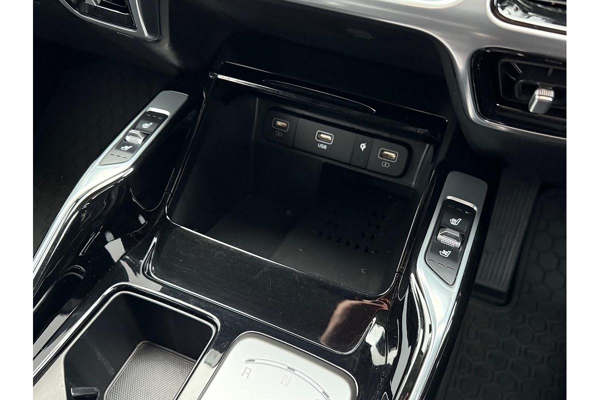 2023 Kia Sorento GT-Line MQ4
