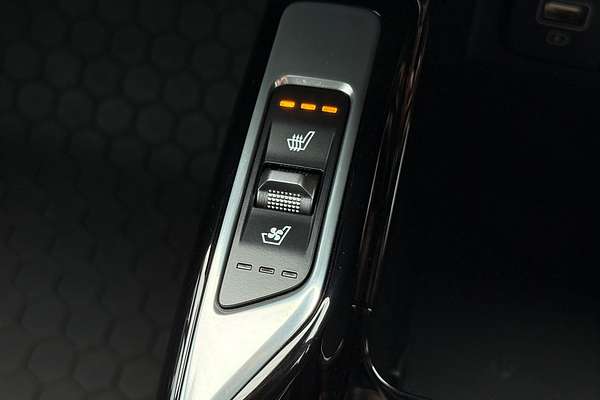 2023 Kia Sorento GT-Line MQ4