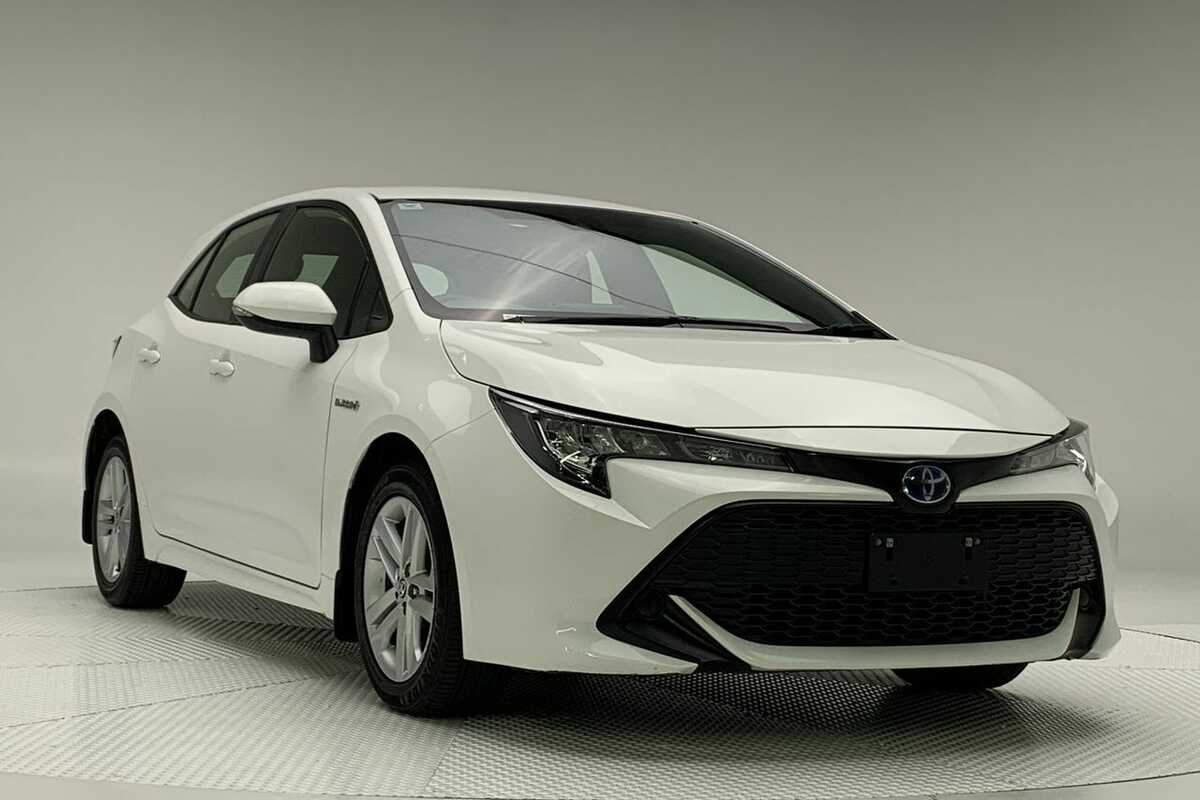 Toyota corolla ascent sport sales hybrid 2020