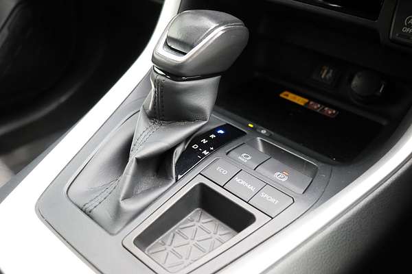2023 Toyota RAV4 GXL MXAA52R