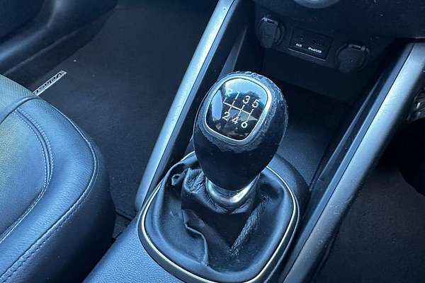 2011 Hyundai Veloster + FS
