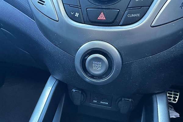 2011 Hyundai Veloster + FS