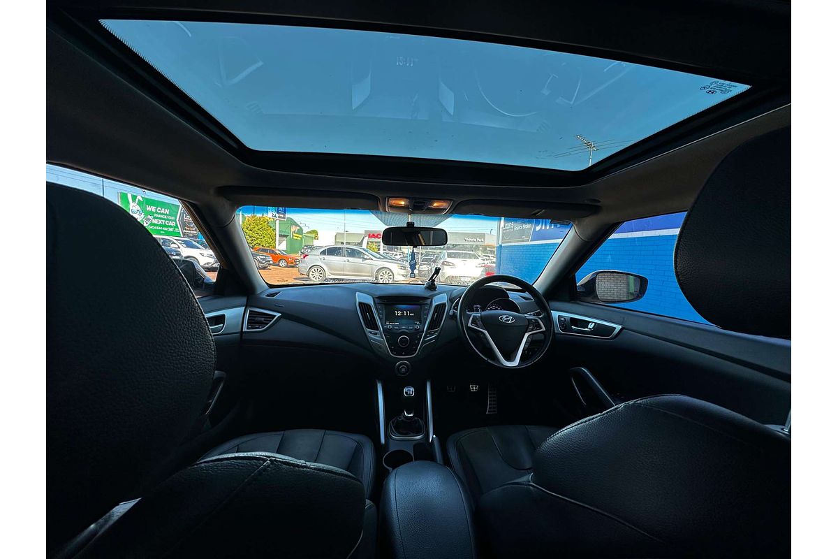 2011 Hyundai Veloster + FS