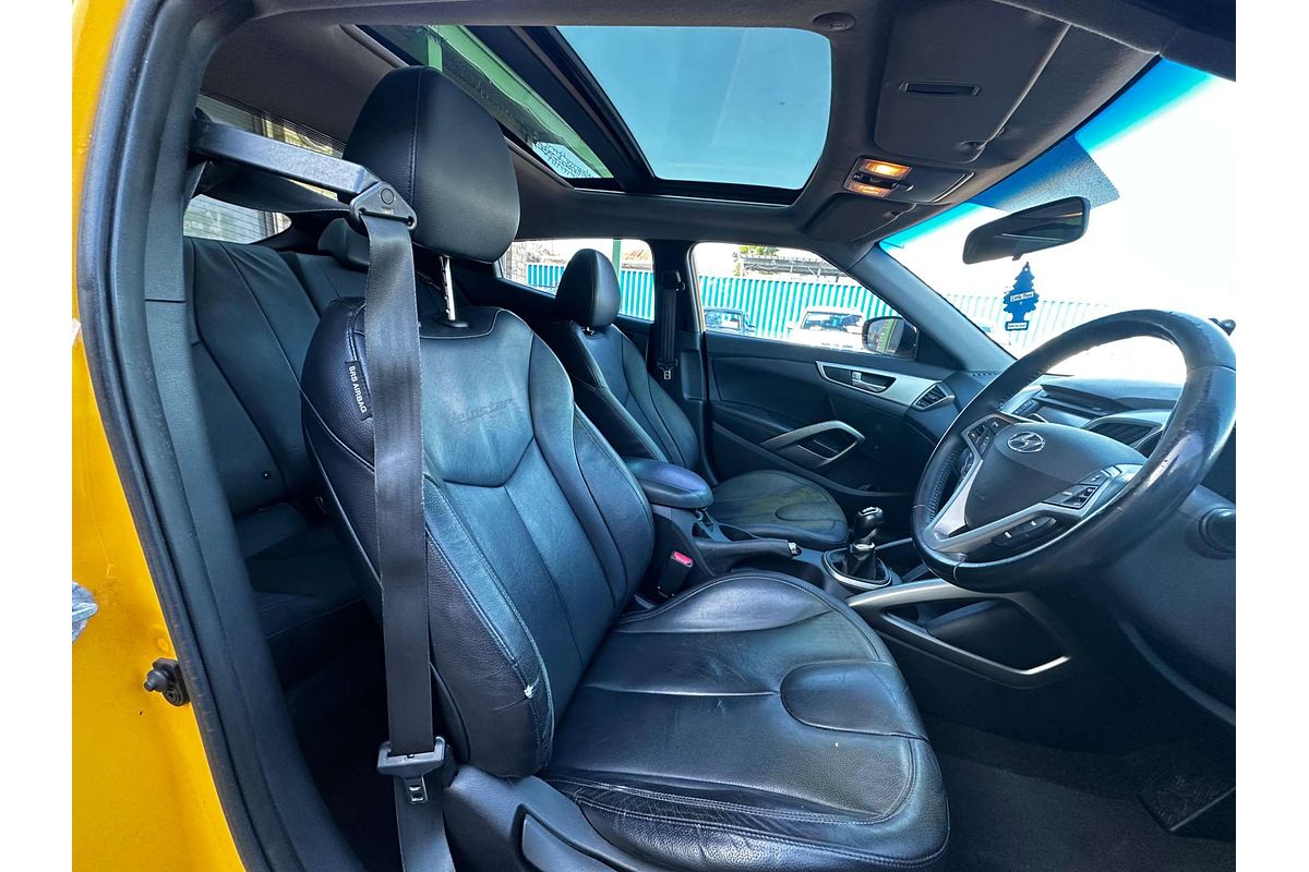 2011 Hyundai Veloster + FS
