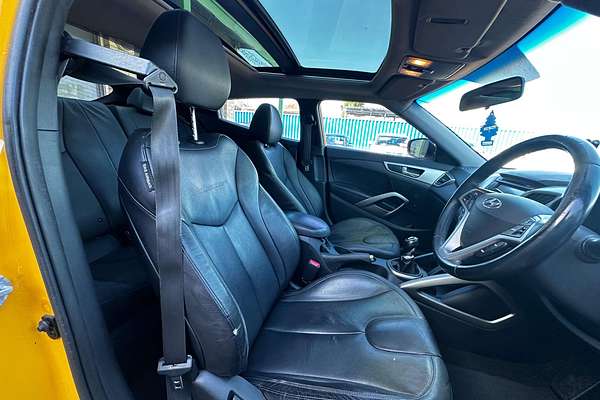 2011 Hyundai Veloster + FS