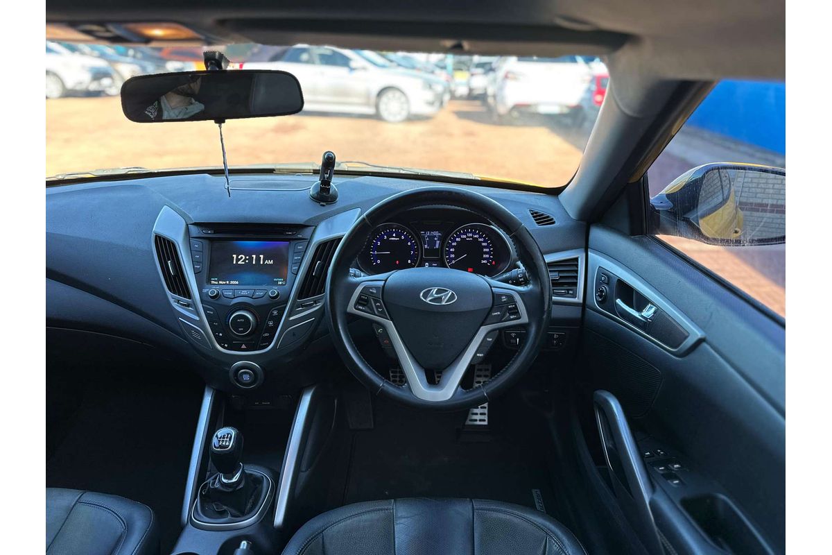 2011 Hyundai Veloster + FS