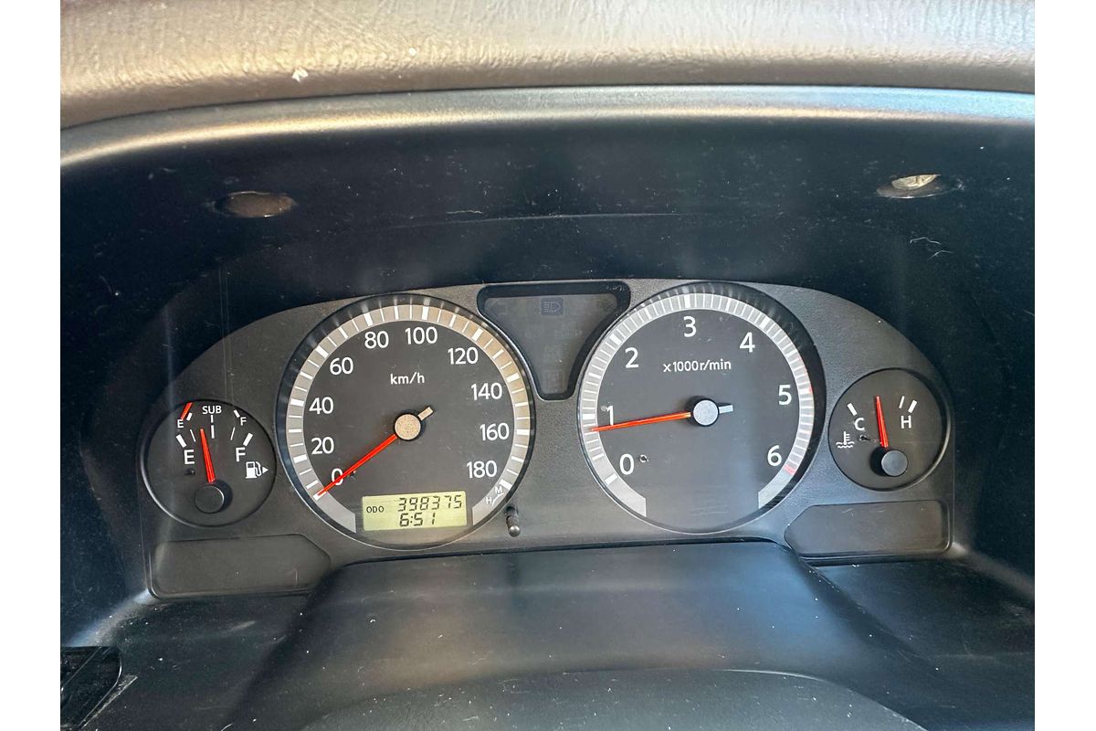 2003 Nissan Patrol ST GU III