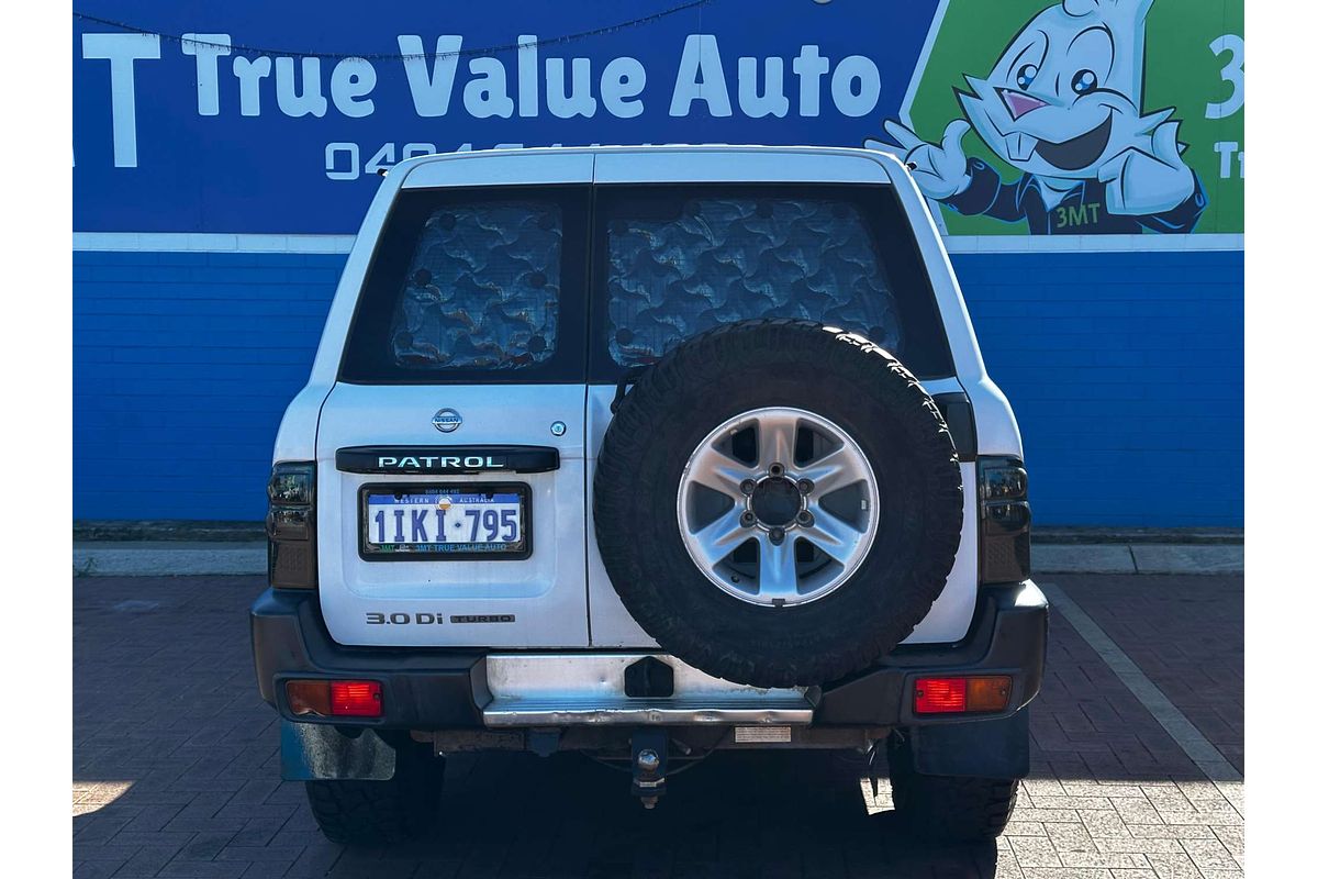 2003 Nissan Patrol ST GU III