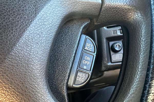 2003 Nissan Patrol ST GU III