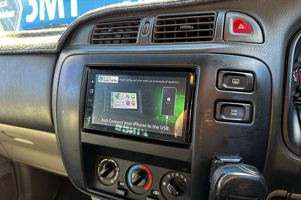 2003 Nissan Patrol ST GU III