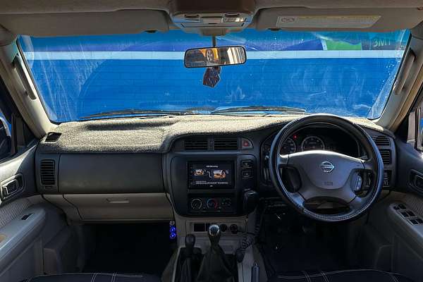 2003 Nissan Patrol ST GU III