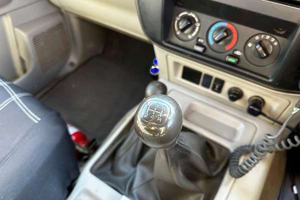 2003 Nissan Patrol ST GU III