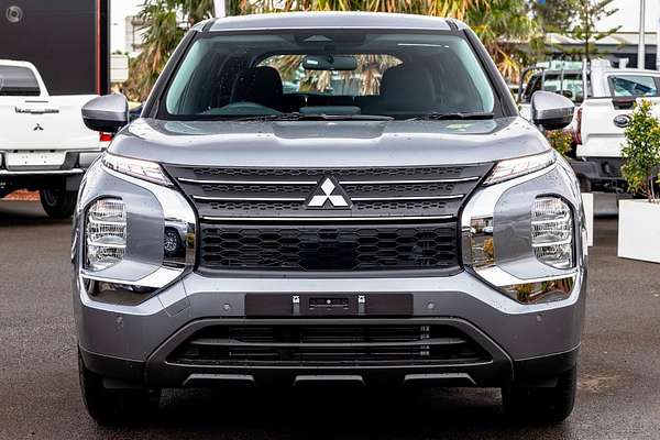 2023 Mitsubishi Outlander ES ZM