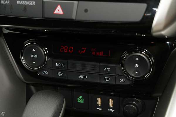 2023 Mitsubishi Eclipse Cross LS YB