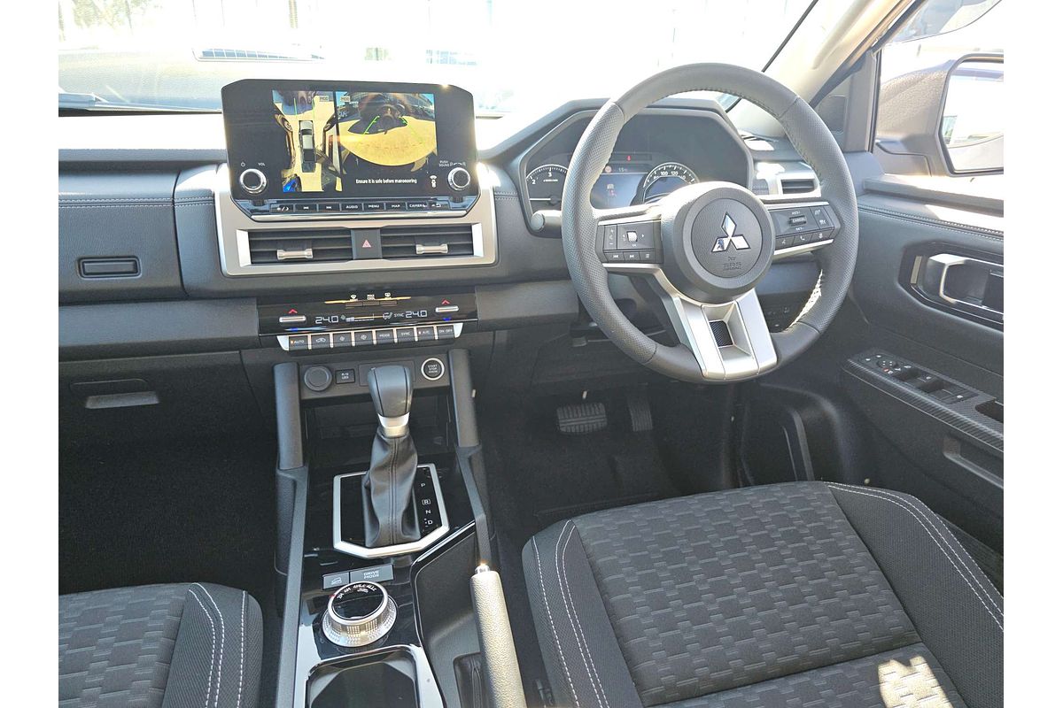 2024 Mitsubishi Triton GLS MV 4X4