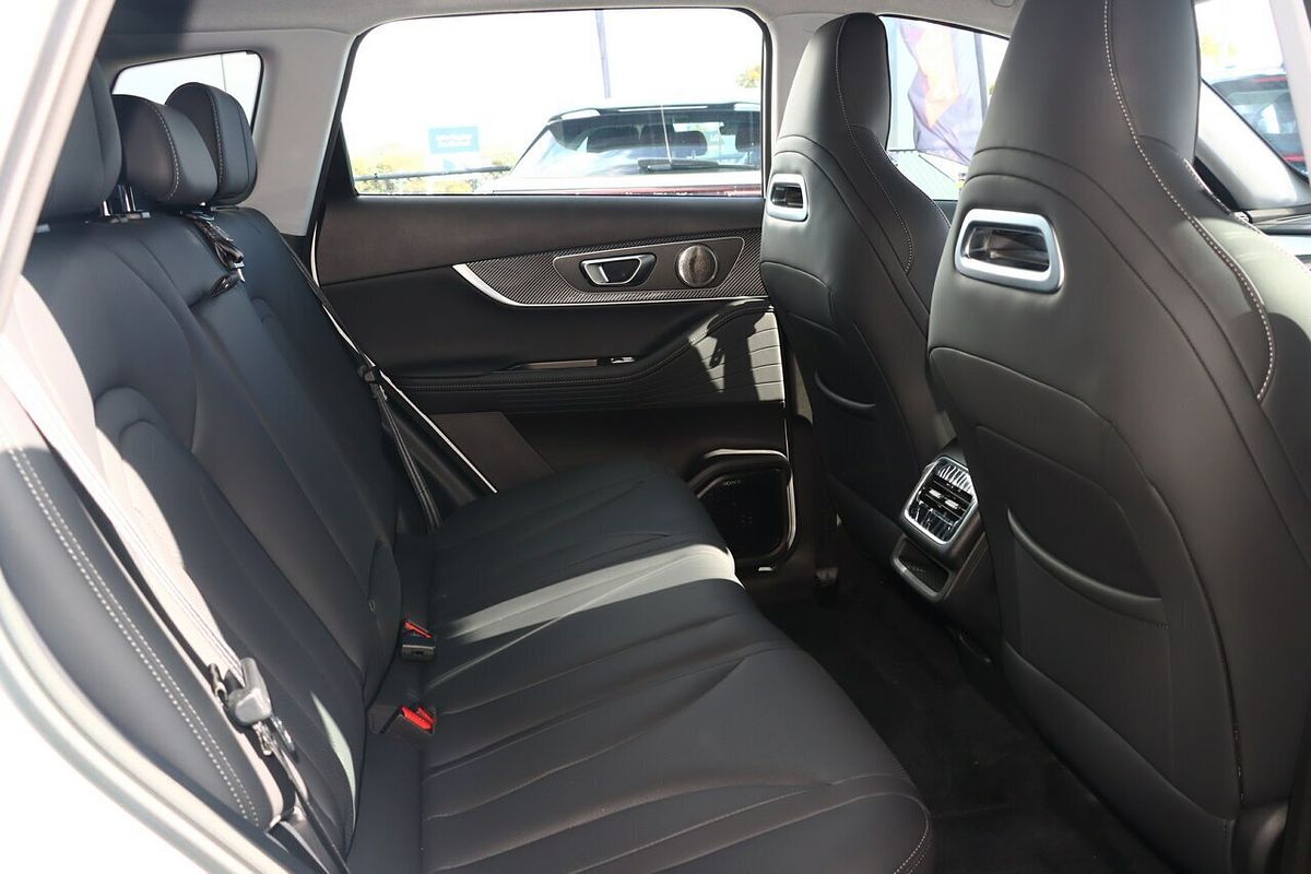 2025 Chery Tiggo 7 Pro SE
